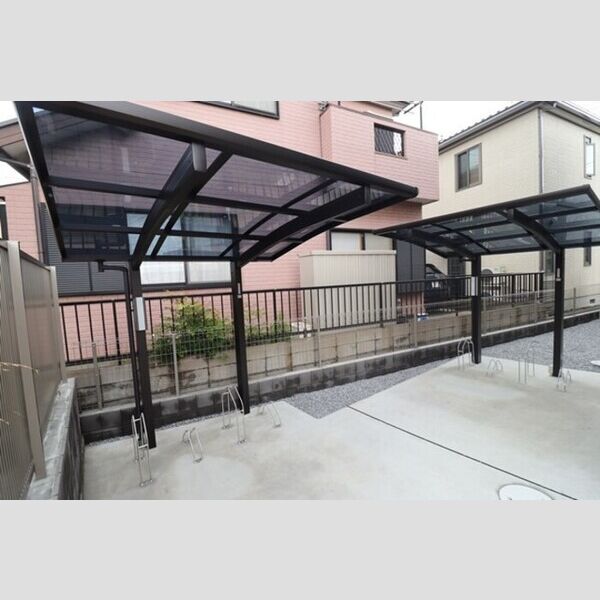 現地周辺 (駐輪場)