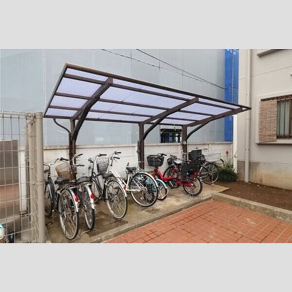 現地周辺 (駐輪場)