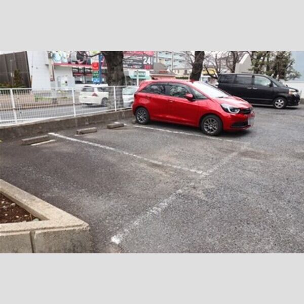 駐車場 (駐車場)