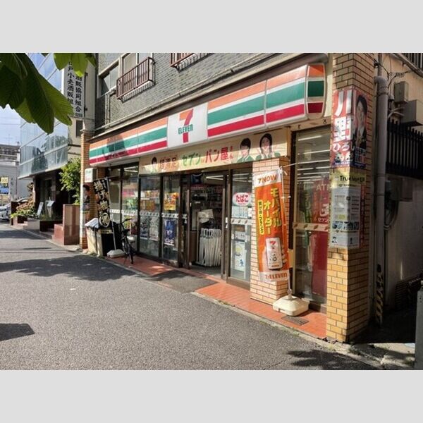現地周辺 (セブンイレブン松戸本町店(156m))