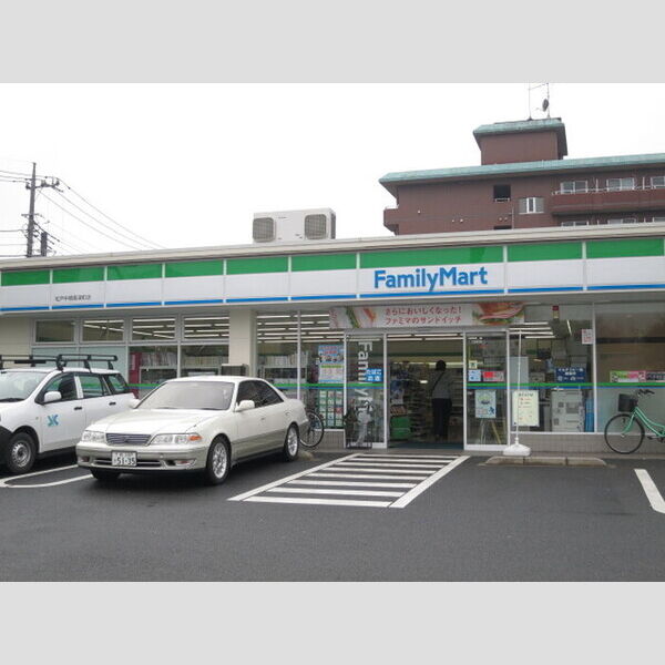 現地周辺 (ファミリーマート松戸中根長津町店 349m)