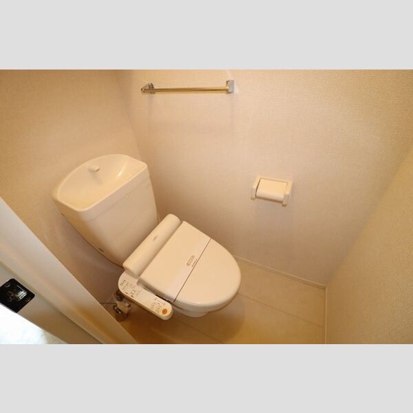 トイレ (トイレ　温水洗浄暖房便座)