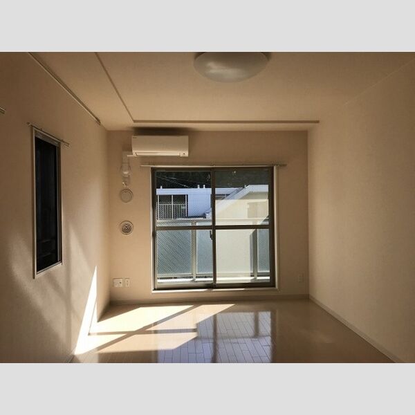 居室・リビング (リビングルーム)