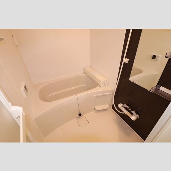 バス (ユニットバス)