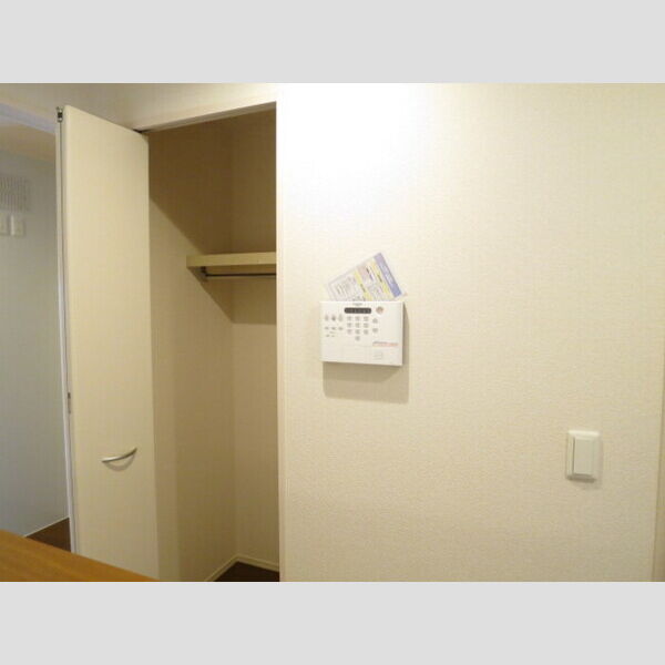 収納 (クローゼット)