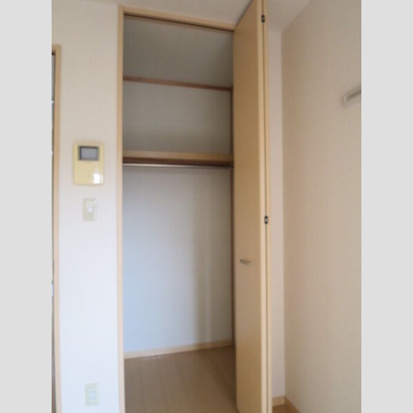収納 (クローゼット)
