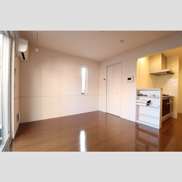 居室・リビング (居室　10.3帖)