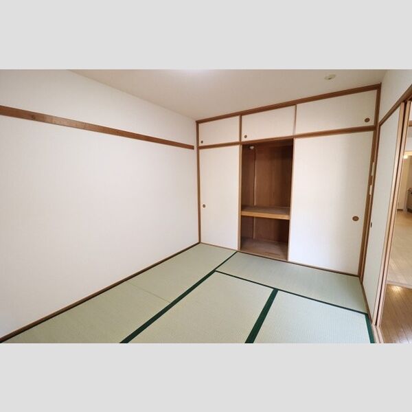 その他 (和室 6帖)