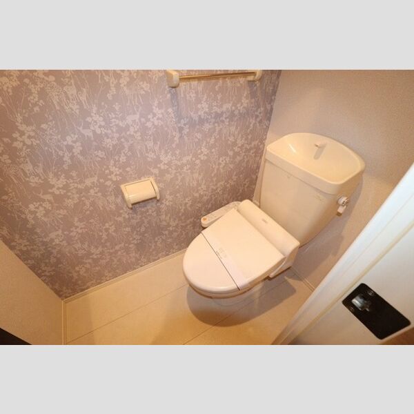 トイレ (トイレ 温水洗浄暖房便座)