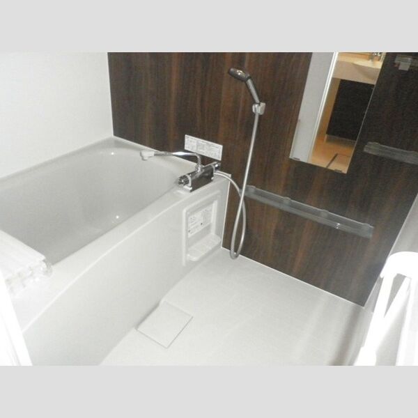 バス (ユニットバス)