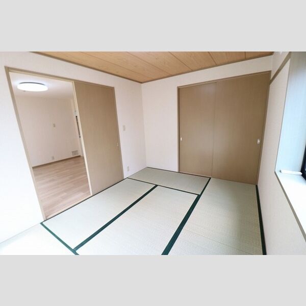 その他 (和室 6帖)