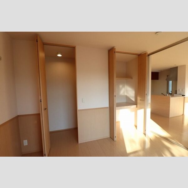 収納 (クローゼット)