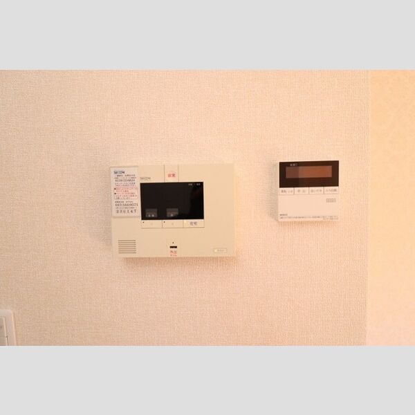 その他設備 (セコムのセキュリティシステム)