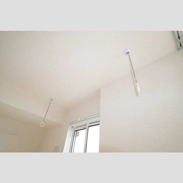 その他 (室内物干し)