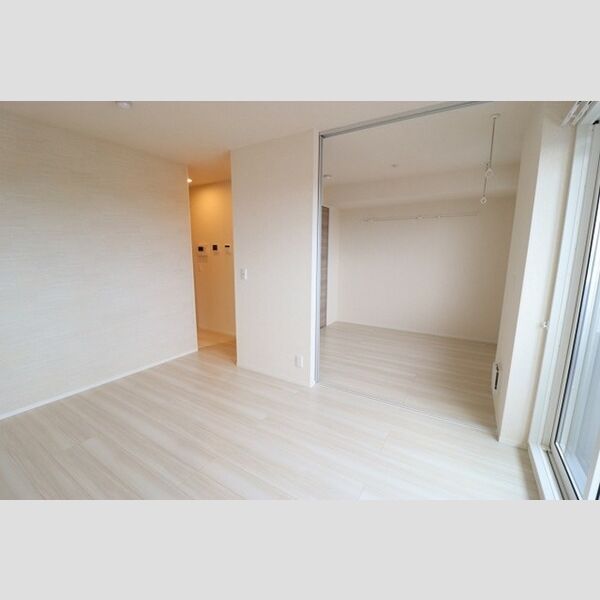 居室・リビング (リビングルーム 10.8帖)