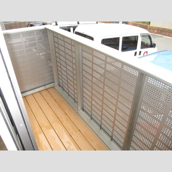 バルコニー・ベランダ (バルコニー)