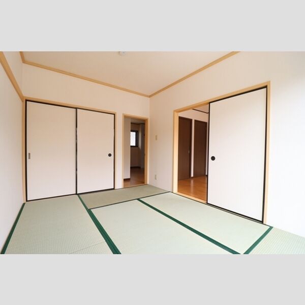 その他 (和室 6帖)