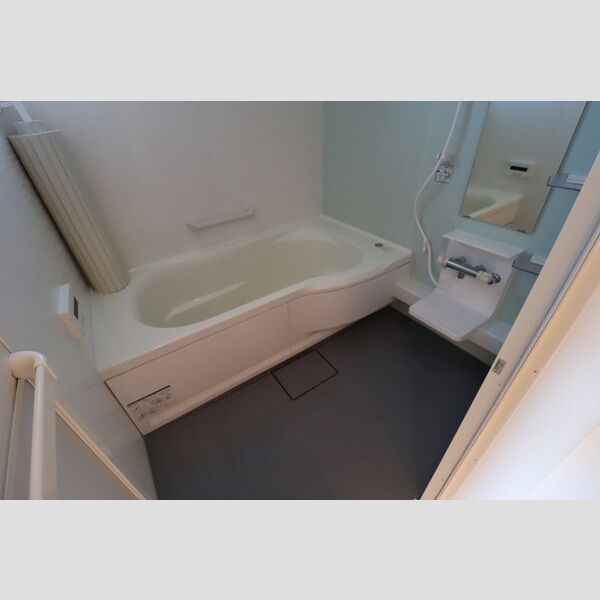 バス (ユニットバス)