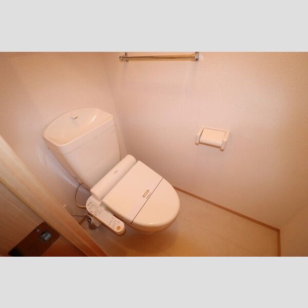 トイレ (トイレ　温水洗浄暖房便座)