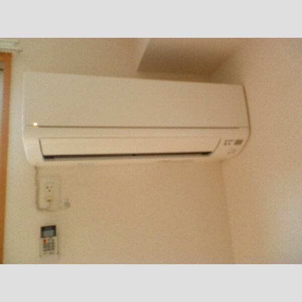 その他設備 (エアコン)