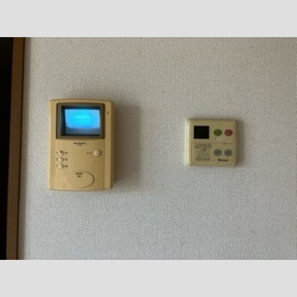 その他設備 (モニター付インターホン)