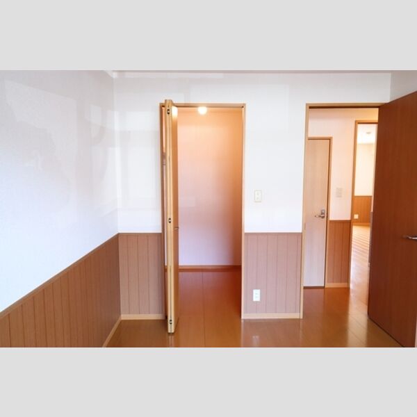 収納 (ウォークインクローゼット)