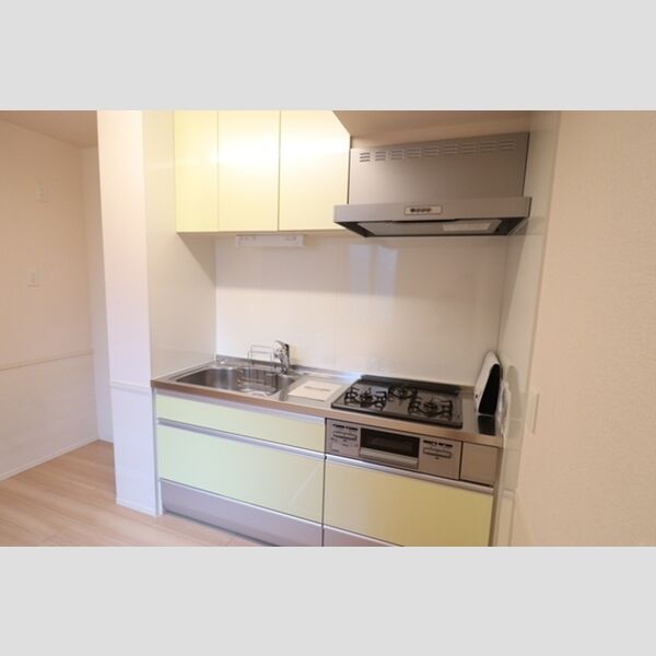 キッチン (キッチン　三口コンロ)