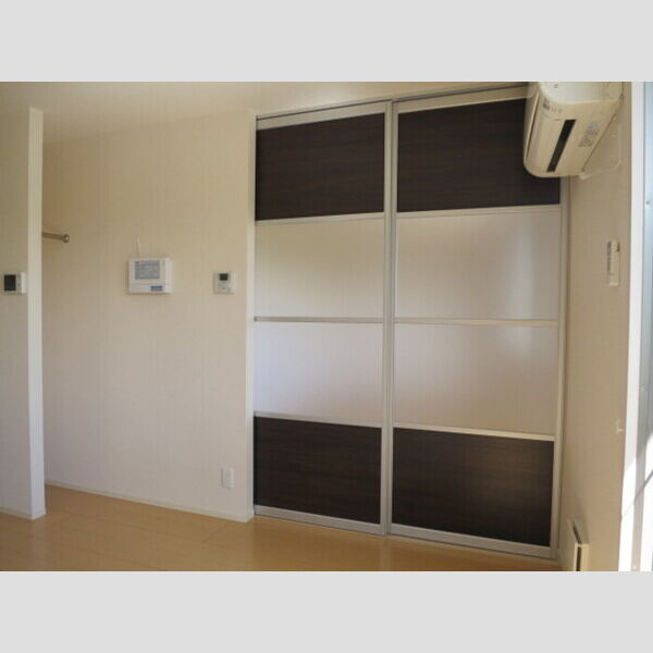 その他 (間仕切り　ライトスルースクリーン)