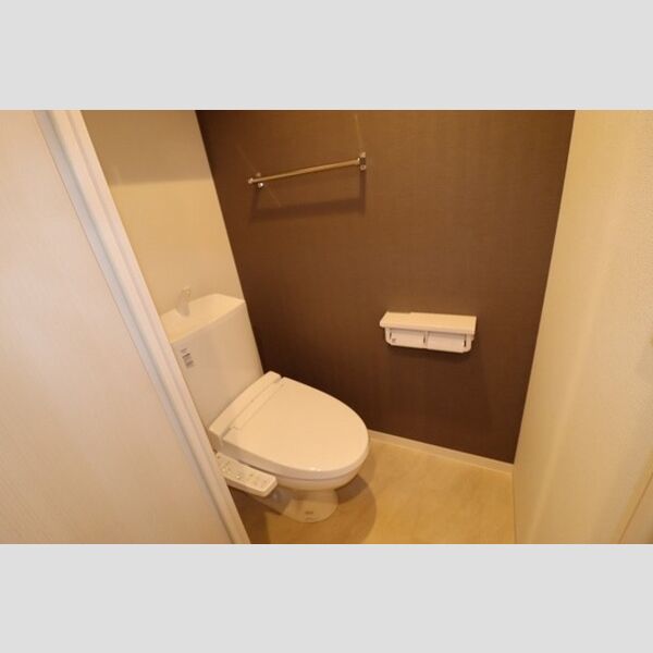 トイレ (トイレ　温水洗浄暖房便座)