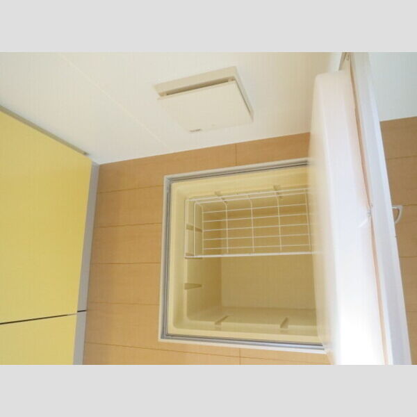 収納 (床下収納)