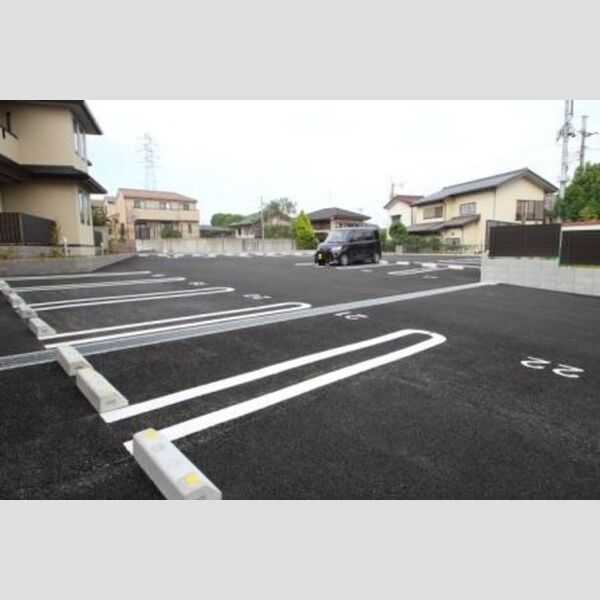 駐車場 (駐車場)