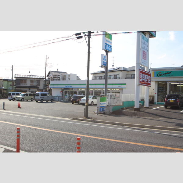 現地周辺 (ファミリーマート柏南高柳店(308m))