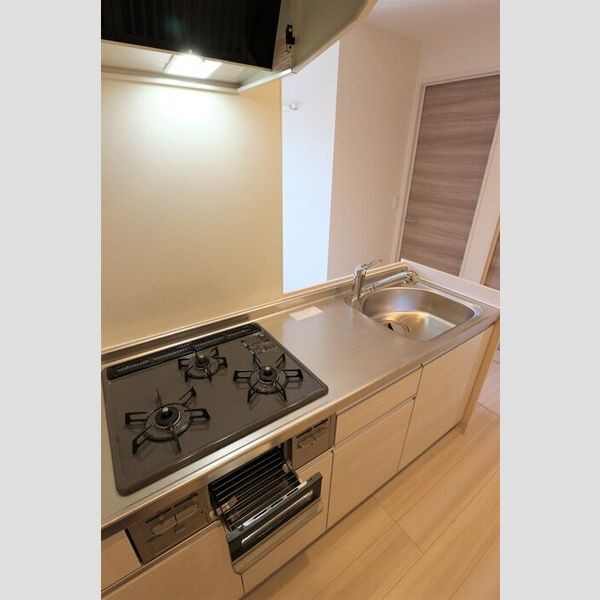キッチン (ガスコンロ3口グリル付き)