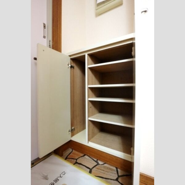 玄関 (シューズボックス)