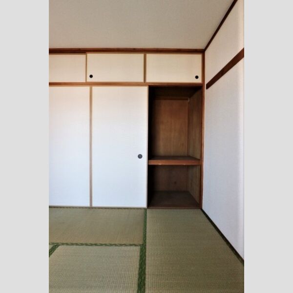 収納 (和室 押入)