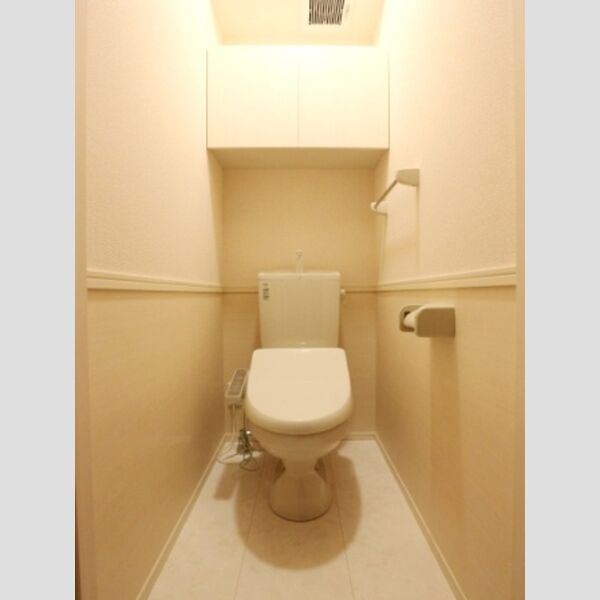 トイレ (温水洗浄暖房便座)