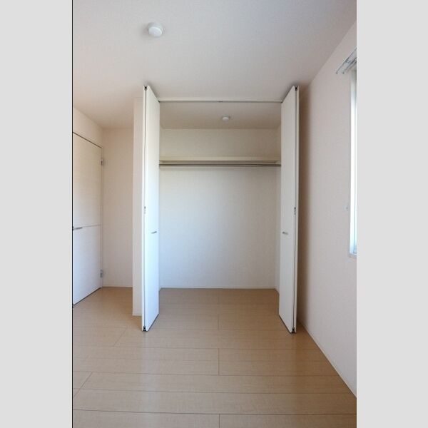 収納 (クローゼット)