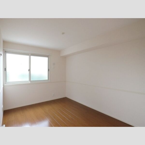 その他 (洋室6帖)