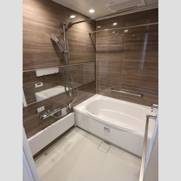 バス (バスルーム)