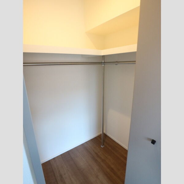 収納 (ウォークインクローゼット)