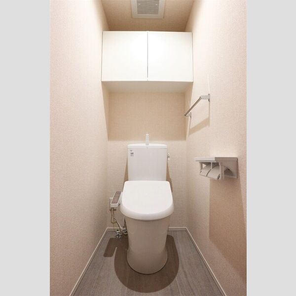 トイレ (温水洗浄暖房便座)