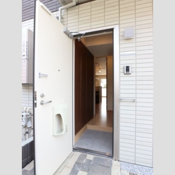玄関 (玄関)