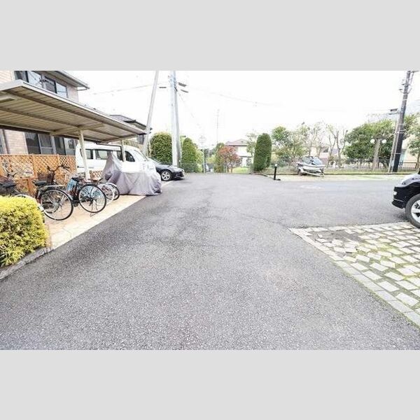 駐車場 (駐車場)