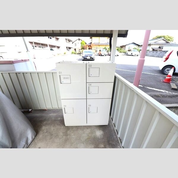現地周辺 (宅配BOX完備)
