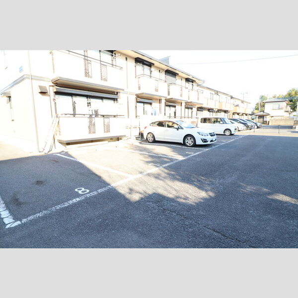 駐車場 (駐車場)