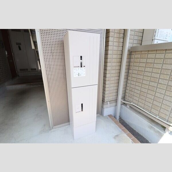 現地周辺 (宅配BOX完備)
