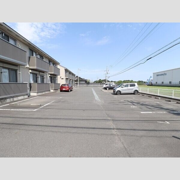 駐車場 (駐車場)