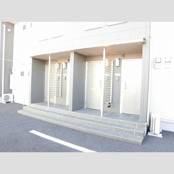 エントランス (エントランス)