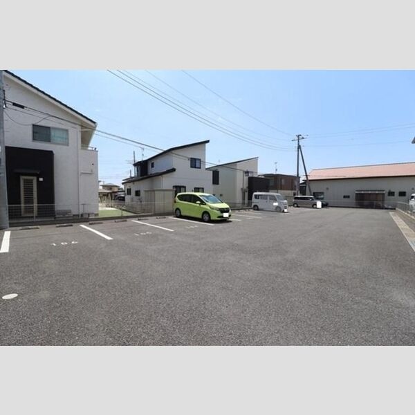 駐車場 (駐車場)