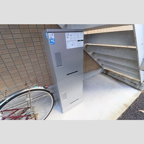 現地周辺 (宅配BOX完備)